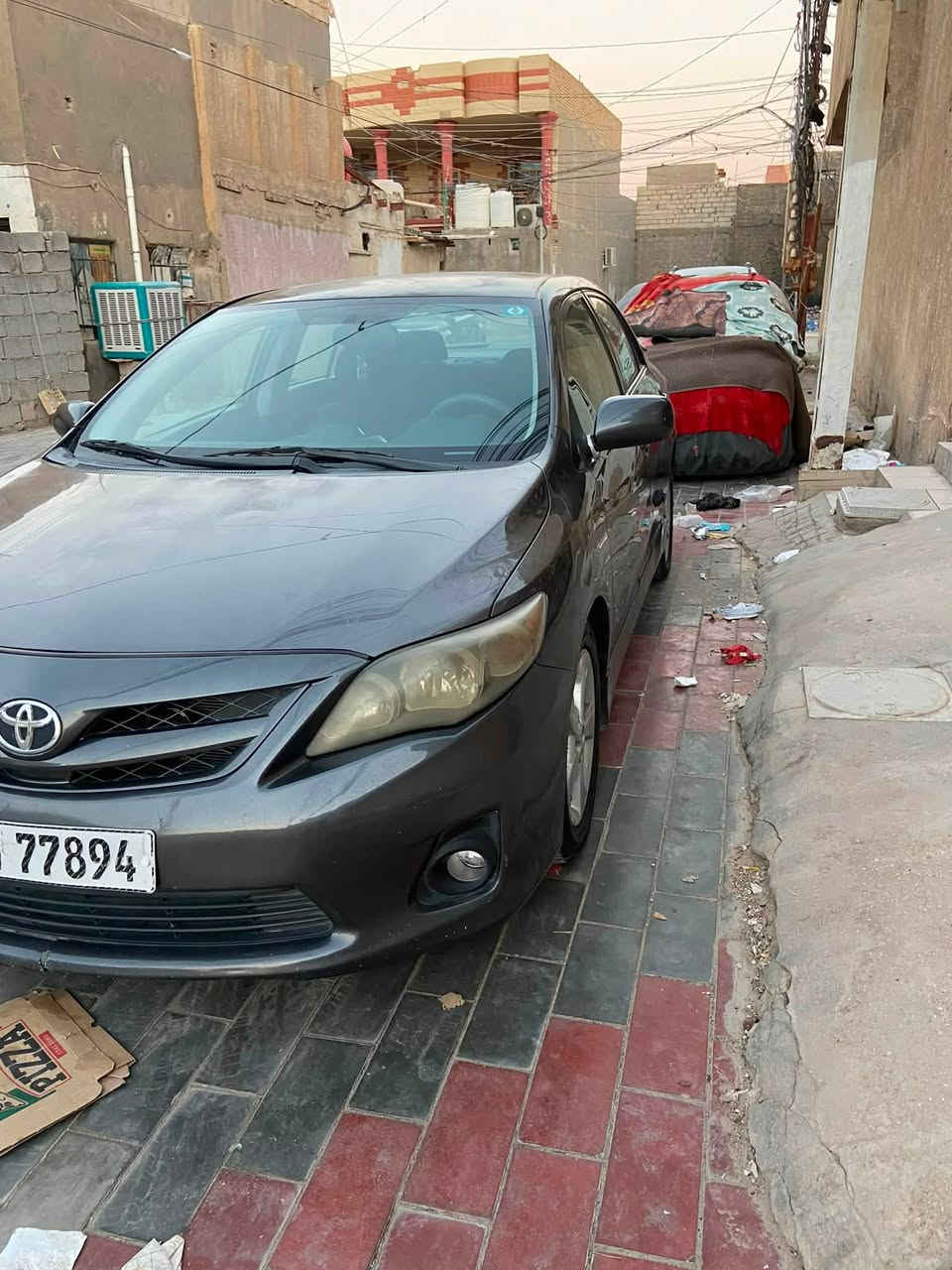 كورلا ٢٠١٢ بسعر ٩٣ وبيها مجال بسيط 
مكينه وكير جيده 
تبريد جيد 
حادثها خلفي وبيبان تبديل نفس اللون صبغ جهه فقط 
ماشيه ١٢٠ الف رقم بغداد تحويل مباشر 
العنوان كربلاء /***********
