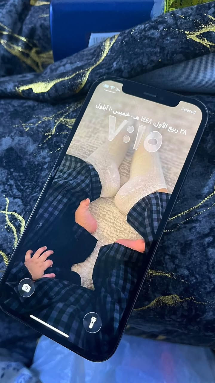 ايفون 12برو 
ذاكرة ١٢٨ 
كلشي اصلي بي مامبدل 
400 وبي مجال 
مكاني بغداد 
واتساب ***********
