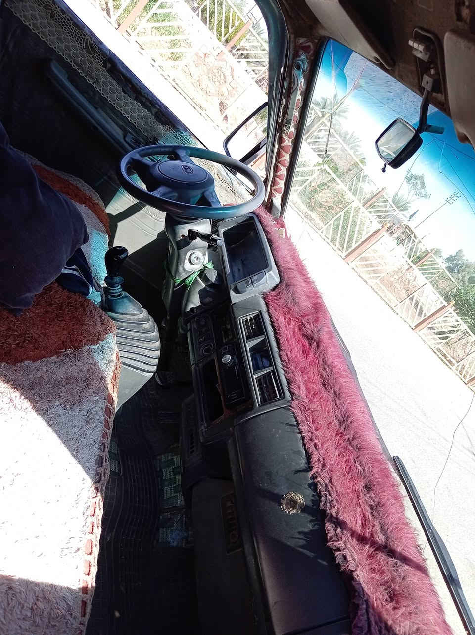 للبيع كيه بسته موديل 95 رقم بغداد سياره نضيفة كامله مكفوله سنويه إلى 2028 سعر 40 بيهه مجال الرقم ***********
