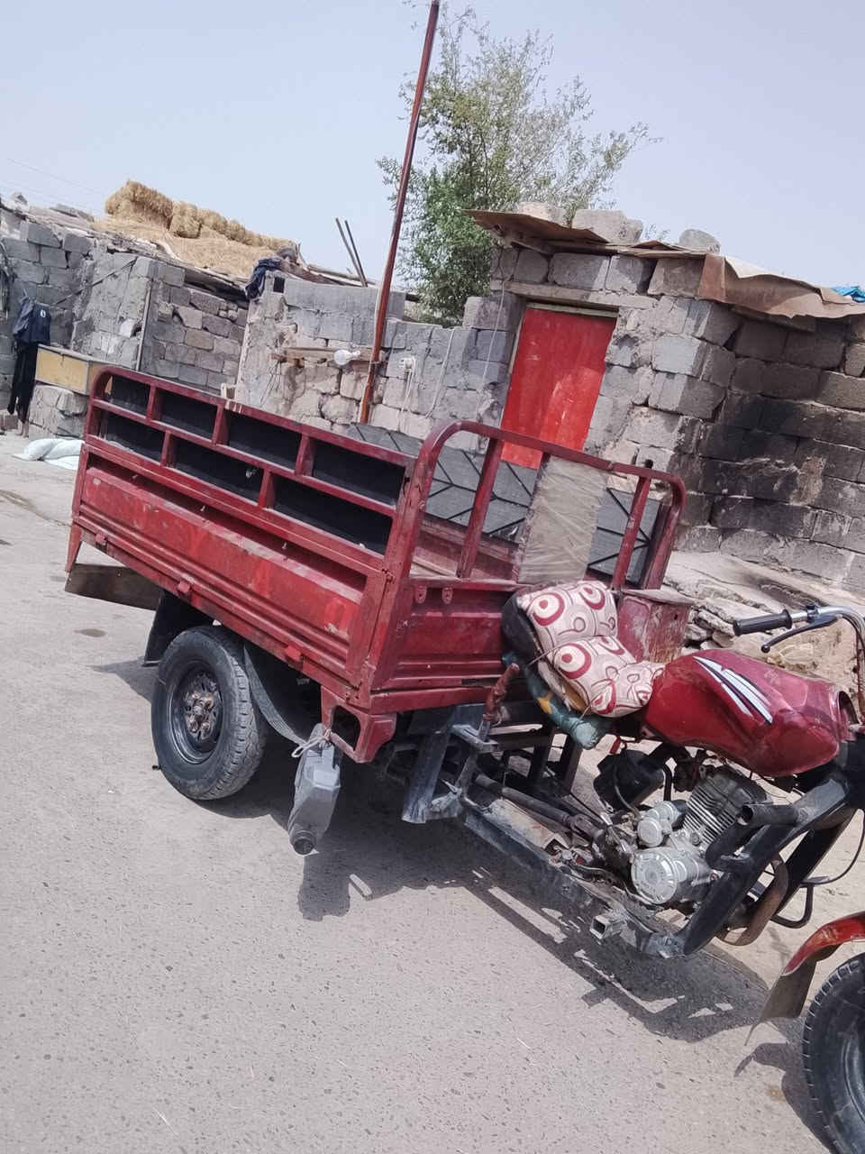 السلام ستوته للبيع دايوان محرك 200
كلك كلك تكفلك حلال وحرام سعر 600وبيها مجال الطيبين مكان بغداد تاجي يريد يتصل ***********
