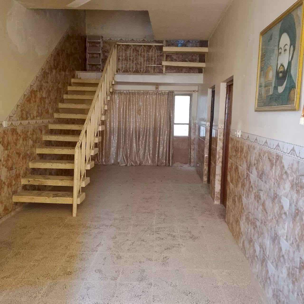 للبيع... للبيع دار طابو صرف المساحة 300 متر طابق واحد ركن يتكون من 3 غرف نوم مطبخ واستقبال وهول وكليدور وكراج وحديقة 

 و3 مجاميع صحية

عنوانه العزيزية.. الجديدة... مقابل الملعب 

للاستفسار مراجعة 

مكتب سيد علي الموسوي للعقار 

عنوان المكتب 

العنوان واسط قضاء العزيزية حي الموظفين شارع 30 مجاور مدرسة نون والقلم الأهلية

 

أو الاتصال بالارقام التالية 

 سيد علي الموسوي ***********

احمد محسن ابو مرتضى ***********
