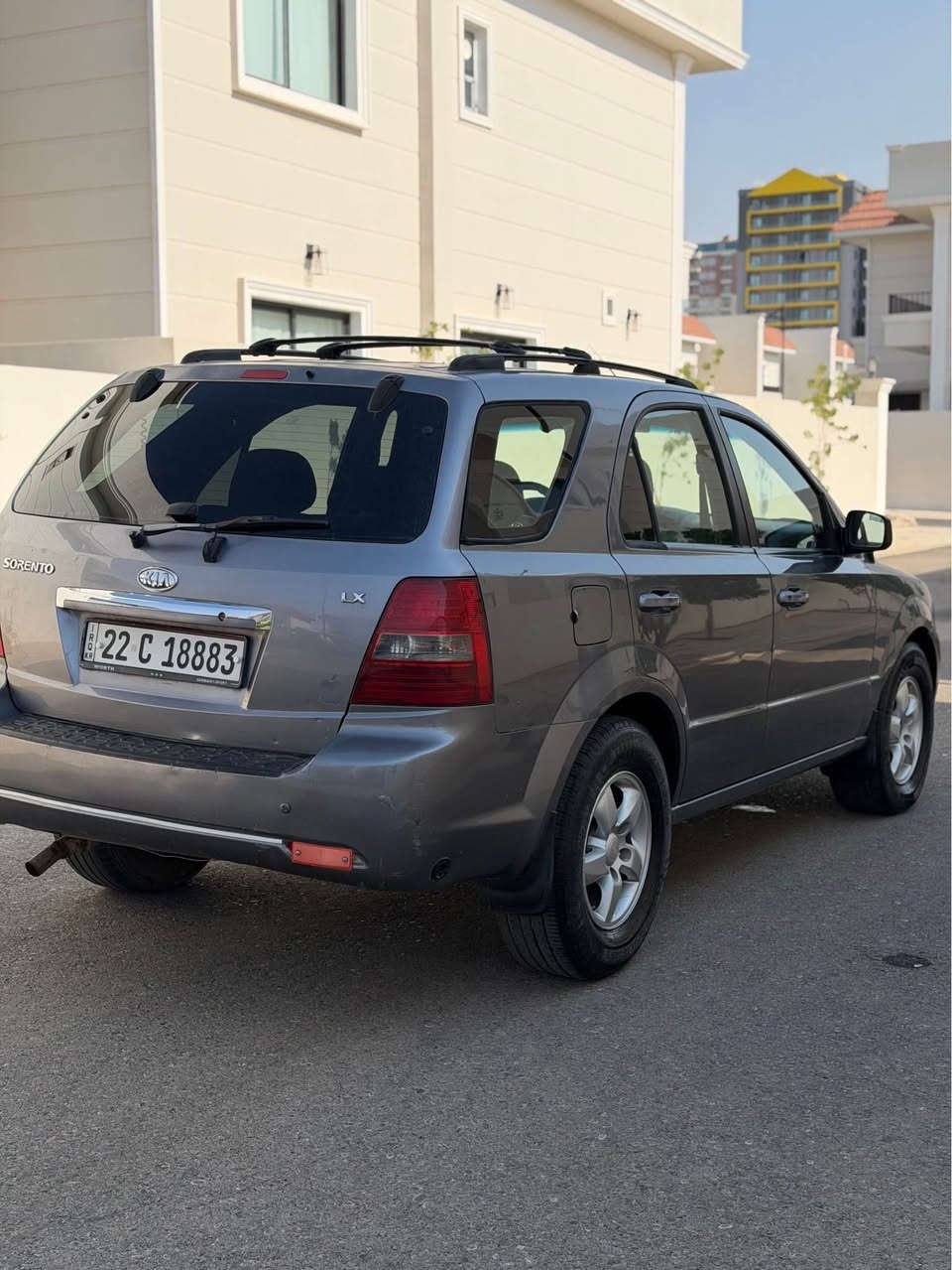 سورينتو امريكي 6 سلندر 3300 المرغوب🚀🚀🚀 مواصفات LX
( بيع نقد فقط بدون قسط وبدون مدة )
منظومة غاز ايطالي ب 500 الف شاديه وموجود الوصولات والموافقات والفحوصات (ا قتصادية بالصرف بالغاز والبانزين وتشتغل بالبانزين العادي بشرط)
كير اوتوماتيك + عادي
تبريد ثلج بشرط 🥶🥶🥶
4 جام كهربائي
مراية كهربائي
حساسات خلفية
قفل مركزي
ماشية 210 الف كيلو فقط
4 تاير جديد
5 ويل كاب
رقم اربيل الدولي
بيها بخ امريكا بابين ونصف جاملخ خلفي فقط وكلشي موضح بالسونر وبدون دواخل وبدون ايرباك وشواصي ( كبس بالكامل امامي وخلفي واطراف كبس)
السيارة جاهزة من كل النواحي ماشاء الله 
ترايك للبصرة ووين مايعجبك تفحص بشرط
السعر المطلوب 79 ورقة ومجال جدا بسيط
تحويل او وكالة بشرط باسمي
غرامة 125$ تنزل من سعر السيارة ورا المعاملة
السيارة رقم اربيل وموجودة في اربيل
الرجاء قبل الاتصال قرائة التفاصيل
*********** ويوجد واتس اب أربيل, العراق
