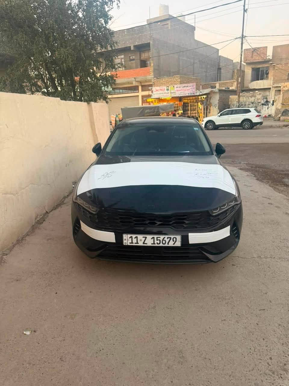 سلام عليكم 
للبيع كي فايف وارد كوري 
مديل ٢٠٢٣
مكينه هايبرد حجم ٢٠٠٠تيربو 
ماشيه ٥٧م
بردات بلاد 
كشنات جلد تبريد تتفئه 
كامرات ٣٦٠درجه 
رادارت 
بصمه ابواب بصمه ترحيب 
كشنات كهرباء 
شراي يتصل ماعنده رصيد واتساب 
***********
