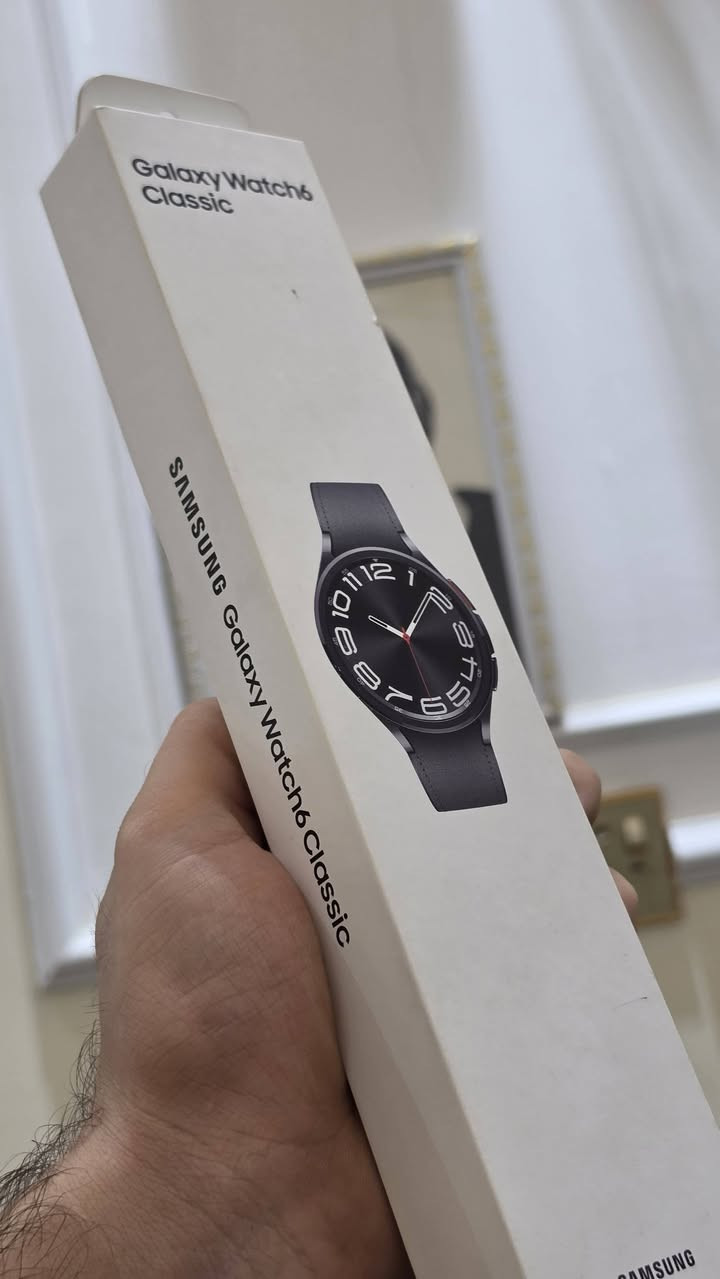 اخواني الكرام samsung watch 6 classic وكالة غير مستخدم للبيع فقط لون اسود 200 الف قفل عنواني بصرة توصيل جميع المحافضات ***********

