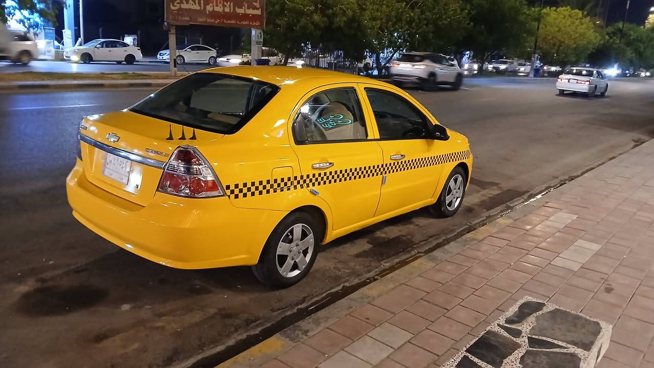 السلام عليكم السعر ((٤٨ ))وبيها مجال
***********  الكوفه 
افيو  ٨ مكفوله من الظربة والتبديل والخياس محرك ١٦٠٠ كير محرك كفاله حدادية تخم تاير كهربائيات كلها شغاله سيارة جاهزه مشروع وطني سنوية لل٢٠٢٩ مصفرة هيئه وغرامات سيارة بلادية وكلشي شغال رقم بغداد
