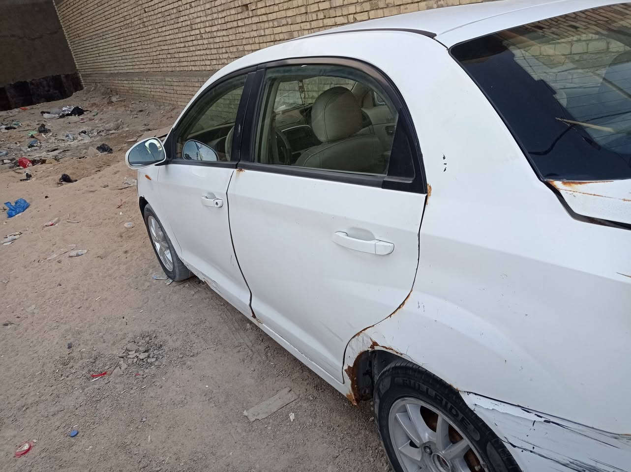 سيارة شيري فلاوين للبيع في البصرة
رقم السيارة بصرة 

السنوية منتهية قبل 3 اشهر 

صاحب السيارة  ابن خالتي يحول ما عندة مشكلة بس ما يسوي وكالة 

السيارة جاهزة بس الكشر تعبان بي خياسات وضربات

محرك جديد قبل 3 اشهر محرك كصة مال وارد 

السيارة كير عادي 

زوج تايرات قبل 4اشهر

حدادية مكملهة قبل شهر جديدة

التبريد شغال وثلج السيارة خير من الله

مكاني البصرة الحكيمية رقم الهاتف ***********
