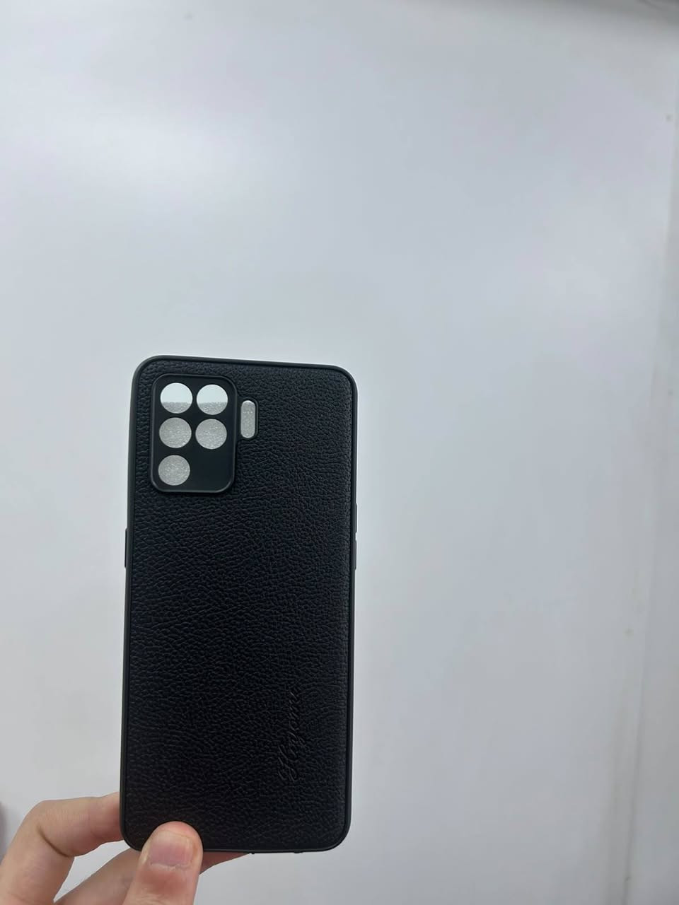 متوفر اغلب  كفرات الأجهزة الحديثة والقديمة والمفقودة
OPPO
Vivo 
Motorola 
Realme
HUAWEI
Honor
Xaiomi
Infinix
Tecno 
One plus
Google pixel
Nothing phone
Red magic
Samsung 

للحجز او الاستفسار يرجى المراسله علواتساب البيج *********** مع ذكر اسم الجهاز او علخاص
