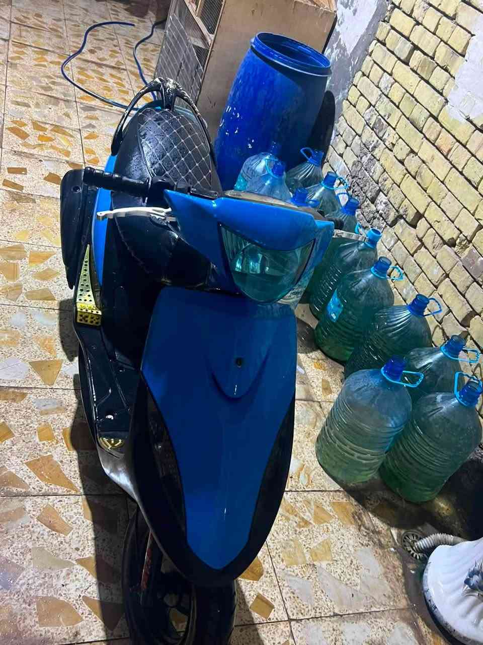 دراجه ماكس عدله دراجه حلوه ونضيفه بل بصره حي الزيتون السعر 700 وبيه مجال رقم الهاتف بي بس وتساب ***********
