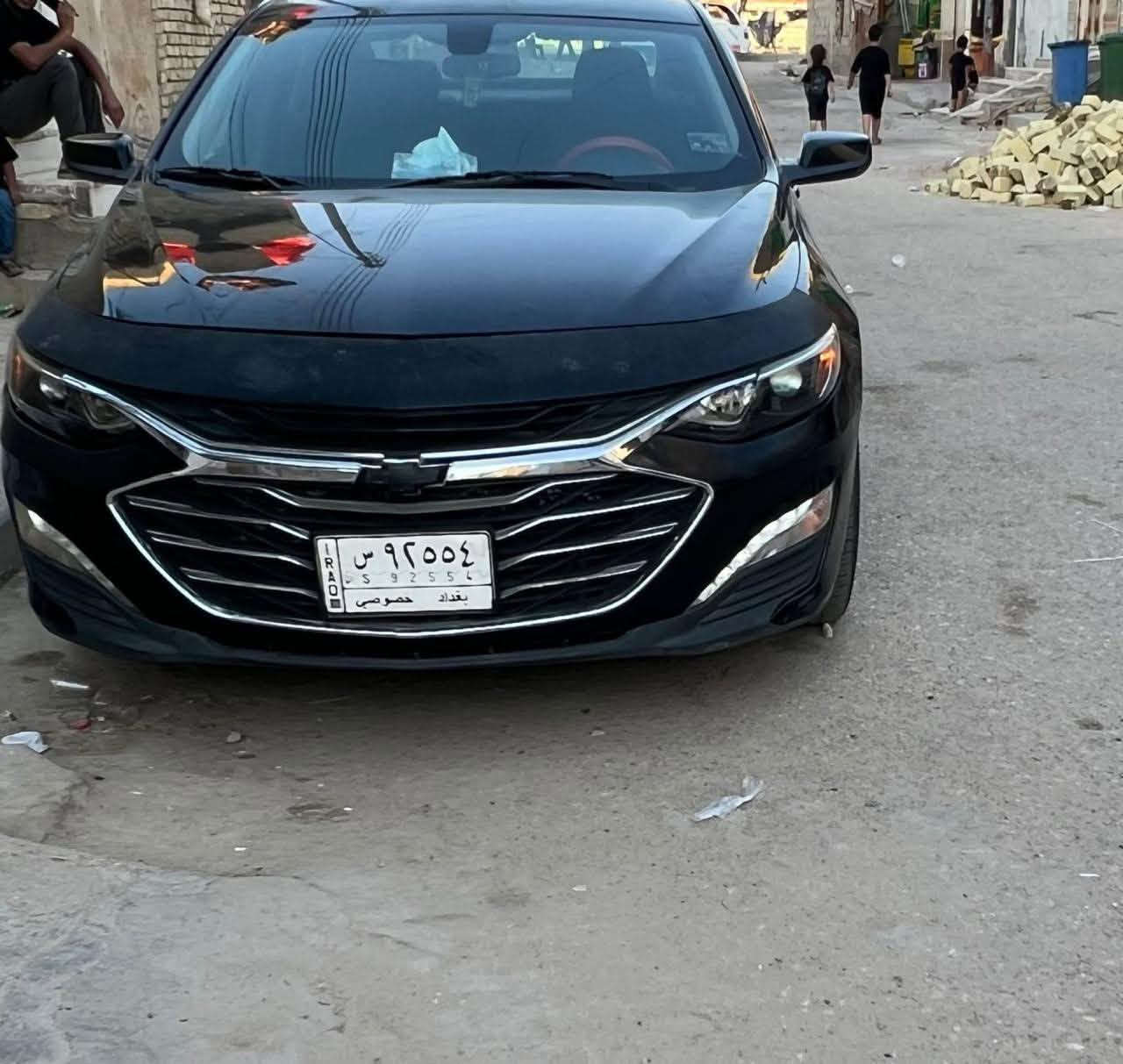 ‏السلام عليكم 

للبيع ‏شوفرليت ماليبو 2020  المواصفات المرغوبه رقم بغداد   تريد وكاله تريد تحويل
لون اسود  الحادثة بنيد  مبدل اصلي بدون دواخل وبدون ايرباك شرط السونار بيه قطعة وحده  فقط 
 مكينة 1.5تيربو 
 گير  AT المرغوب
 تبريد صدر تخم تاير جديد السيارة جاهزة من كافة النواحي  دخول ذكي 5بصمات شاشه لمس دواخله لك
‏سيارة جدا حلوة ونظيفة  مال جناي وين ماتحب افحص وتدلل
‏السعر 94 وبيها مجال بسيط  
‏للاستفسار ***********
