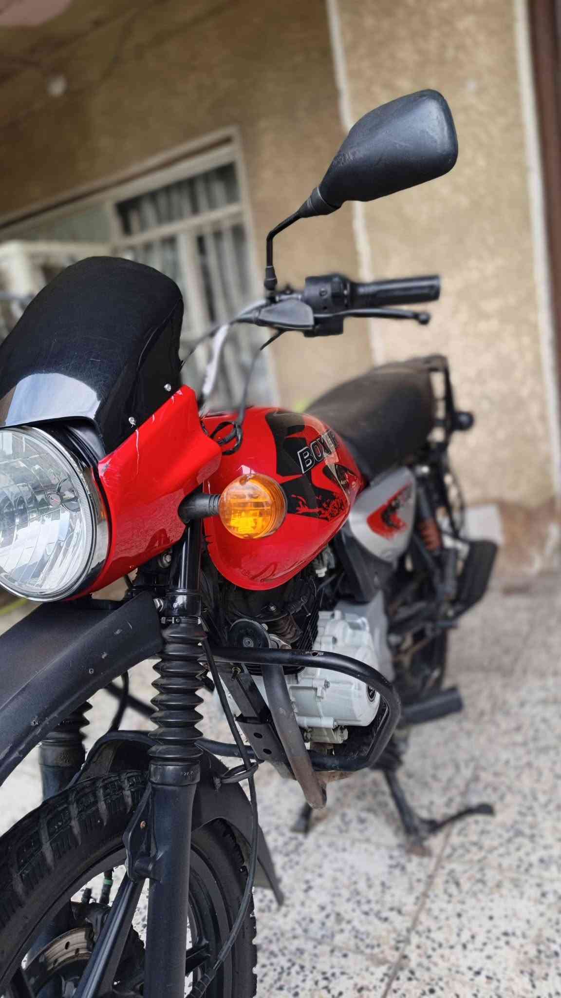 سلام عليكم بوكسر 23نزول بل24 كفالة عامة جيب فيتر وياك الدراجة نقص بس صينة مال زنجيل مكاني حي اور السعر 2300 رقمي،***********
