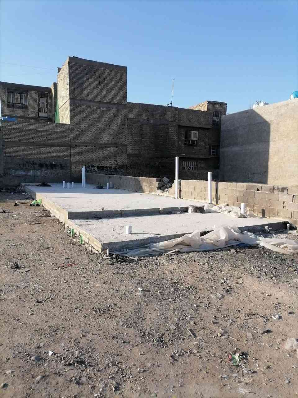 للبيع سند 25 زراعي
المساحة 100م 
رفت كامل ومجاري👇

مكان القطعة حي الامير قرب مدرسة البلسم 

للاستفسار الاتصال على الرقم 

***********

نص مكتوب في الصور:
- مدرسة البلسم الابتدائية موقع القطعة معلومات السيارة إلى أين؟