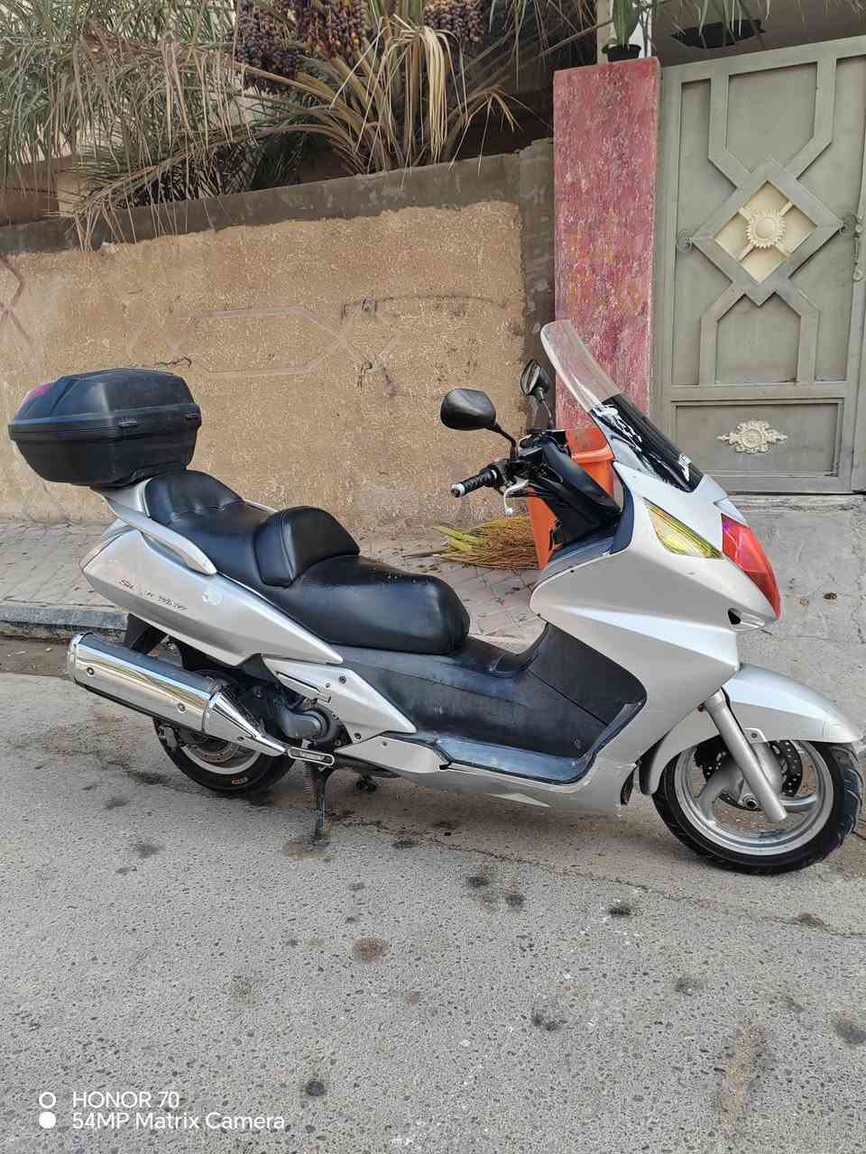 سلفر ونج • ٤٠٠ • مكفولة