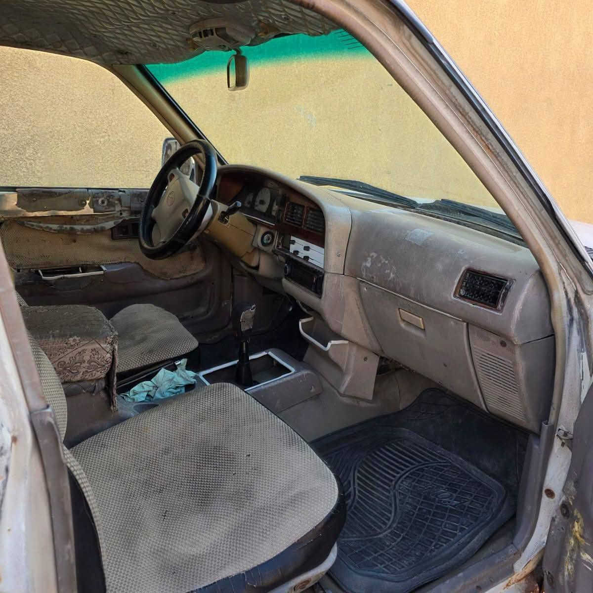 🔴 #اعلان 

🚘 سيارة دير للبيع | موديل 2006

***********

🔹 محرك وكير مكفول
🔹 شاصي مكفول
🔹 تبريد نقص فقط فاكيوم
🔹 رقم بغداد إنكليزي
🔹 السنوية لغاية 2031
🔹 تحويل ثاني يوم
🔹 حدادية نص عمر
🔹 دوشمة جديدة

📍 العنوان: صلاح الدين – الدجيل
💰 للبيع فقط، ليس مراوس
