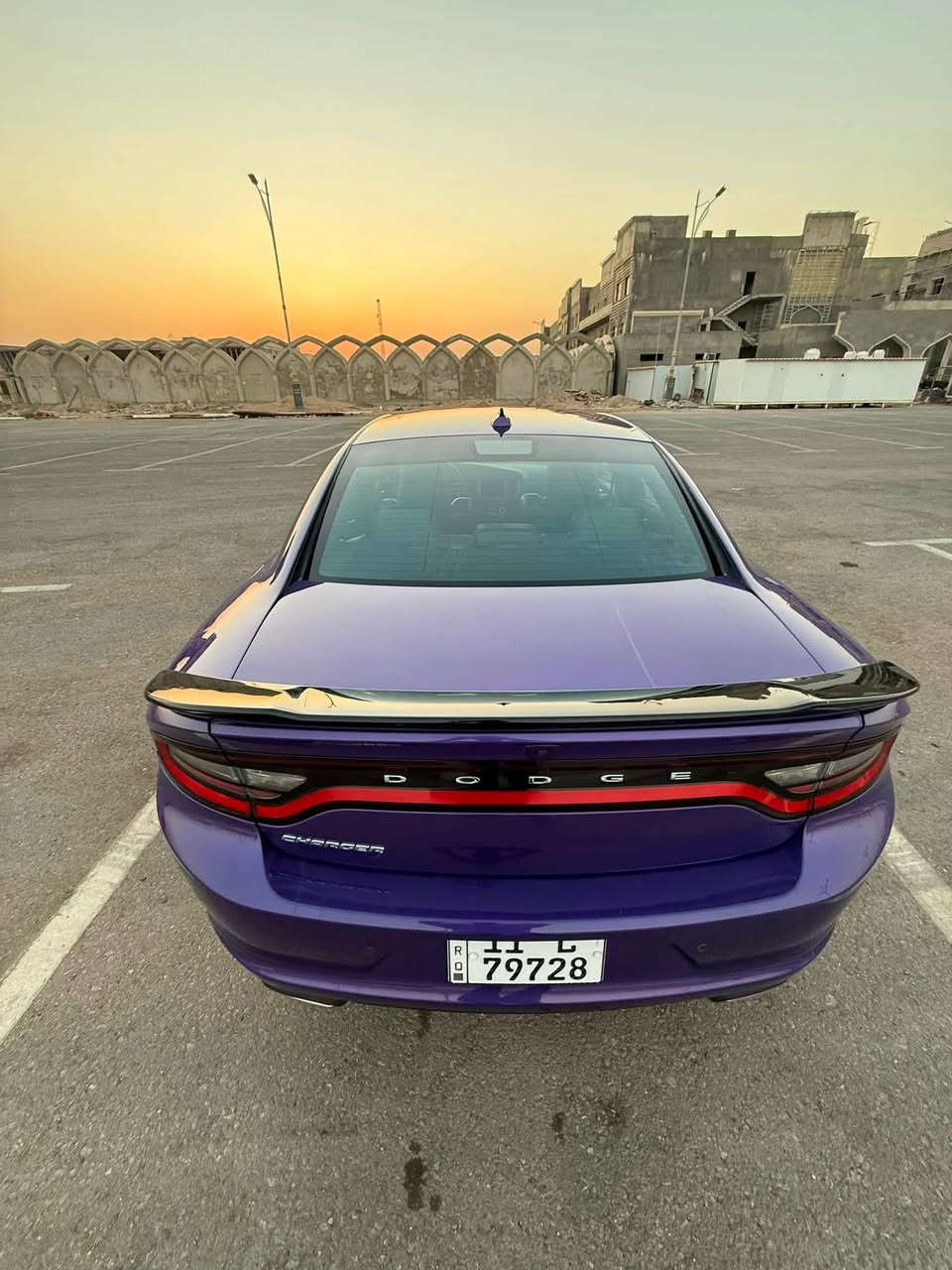 السلام عليكم 

چارجر 2023 sxt

مواصفاتهه معروفه 
رقم بغداد بأسمي 
بچم كبس بدون ايرباك

بيهه كلير من امريكا بدون بارد بدون كلشي فقط كلير 
وباب السايق بالعراق نطخت طخه بسيطه وصلحتهه 

سيارة كلش حلوه وجديده احلى من الصور 
وكل تفاصيلهه وصور الحادث موجودة والسونار  

مكاني كربلاء 

‭***********‬
***********
