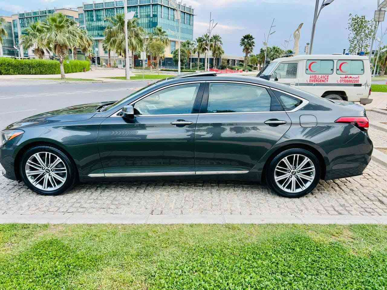 جينيسس G80 برستيج 2018
رقم دهوك النكليزي الجديد
محرك 3800 ستة سلندر
السعر 200 وبيها مجال
فول مواصفات
…………………….

مواصفات البرستيج معروفة
-بصمة ابواب امامية
-علامة Genesis ضوئية بالارض
- كشنات جلد
- كشنات امامية تحكم كهربائي
- كشنات تدفئة تبريد
-كشنات خلفية تدفئة
-تدفئة ستيرن
-ذاكرة كشنات
-لايتات زينون
-مرايات شفط
-هيتر مرايات
-تعتيم المرايا الجانبية
- شفتات ستيرن
-بردات خلفية بلاد
-بردة خلفية كهرباء تنزل ويه البك
- ٣ وضعيات قيادة
- سايد بريك دكمة
-شاشة جبيرة لمس مع ابل كاربلي واير قطة عمياء و تحذير عند الاستدارة
-حساسات امامية خلفية ورادار توقف ذاتي
-ستيرن هزاز للتحذير 
- وبعد هواي مواصفات تجي و تشوفه.

- مكاني واسط

***********
