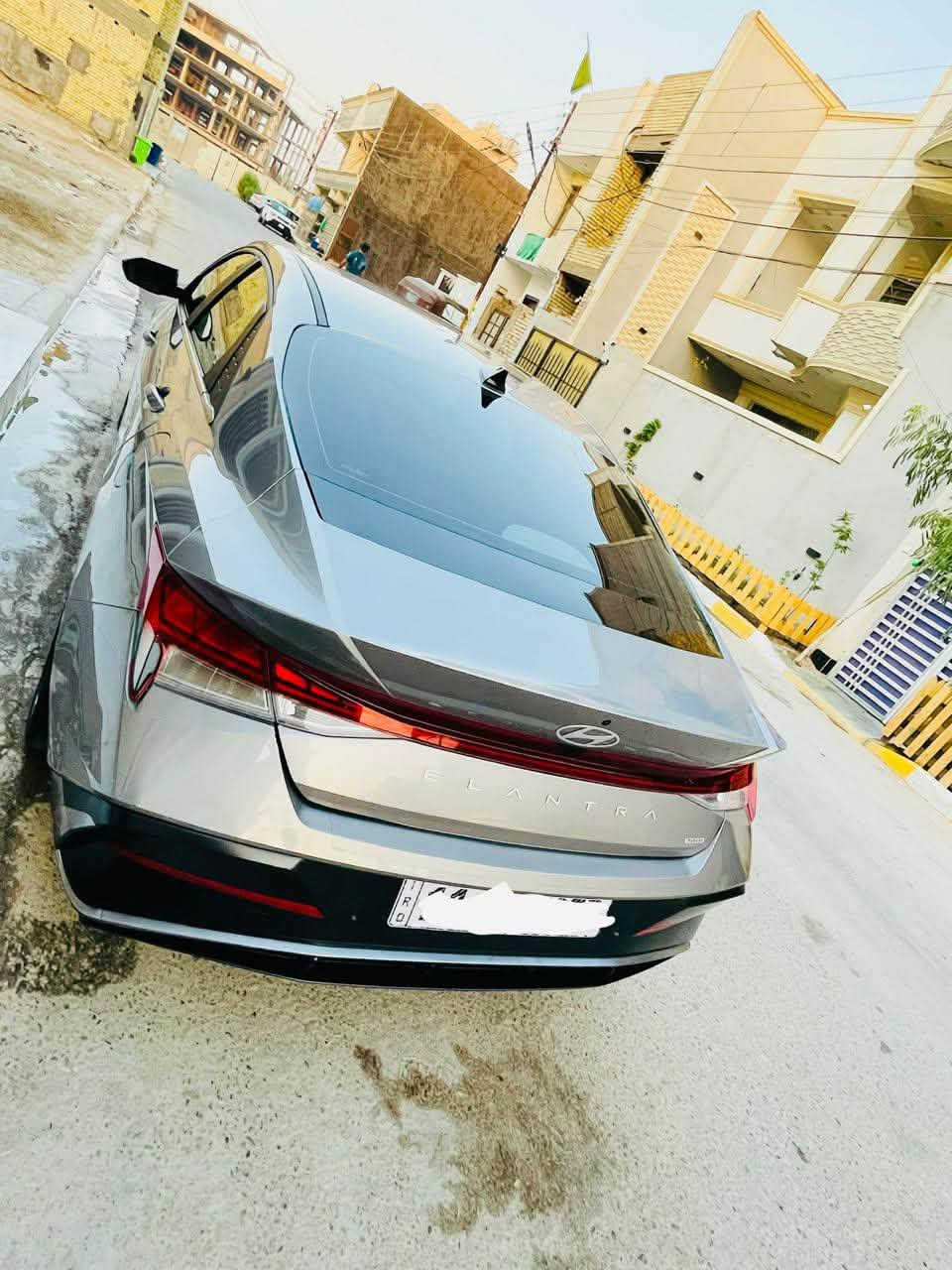 هايبرد وارد امريكي حادث كما موضوح بالصور
الموديل 2024

عداد المشي 29الف

فتحه سقف 

شاشة دجيتل متصلة بلكامل

بصمة تشغيل 

بصمة أبواب المس

بصمة صندوق 

تشغيل عن بعد

رادار امامي رادار خلفي وجانبي

مانع تصادم بريك ذكي 

مدخلين شحن واوكس

تبريد بيانو منفصل

دشبول لد بلادي الوان

كاميرا خلفية دوارة

كراسي تدفئة و تبريد

مانع تصادم 💥 

حساسات اطارات 

مثبت سرعه Cross

اضوية اماميه LED زنون 

نضام ترحيب عند الاقتراب 

مانع انزلاق 

تدفئة بالكشنات و تبريد 

تدفئة ستيرن 

دخول ذكي 

نظام قيادة ذاتية 

انارة اضوية اوتوماتيك

نظام GPS + خرائط 

3 أنظمة قيادة (eco,Nor, sport) 

شاشة اعطال الكترونية 

زر عرض الكاميرا

شحن واير ليس 

تحكم ستيرن 

كشنات جلد ابيض تحكم كهربائي  كامرات 360درجه

مكان السياره. بغداد 

‏‭***********
