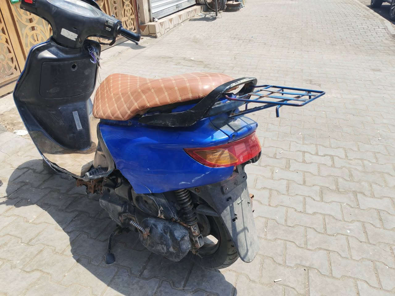 دراجة فراشة
كهربائيات هندر سلف كلشي شغال
با 350 
عنواني البصرة ابي الخصيب 
***********
