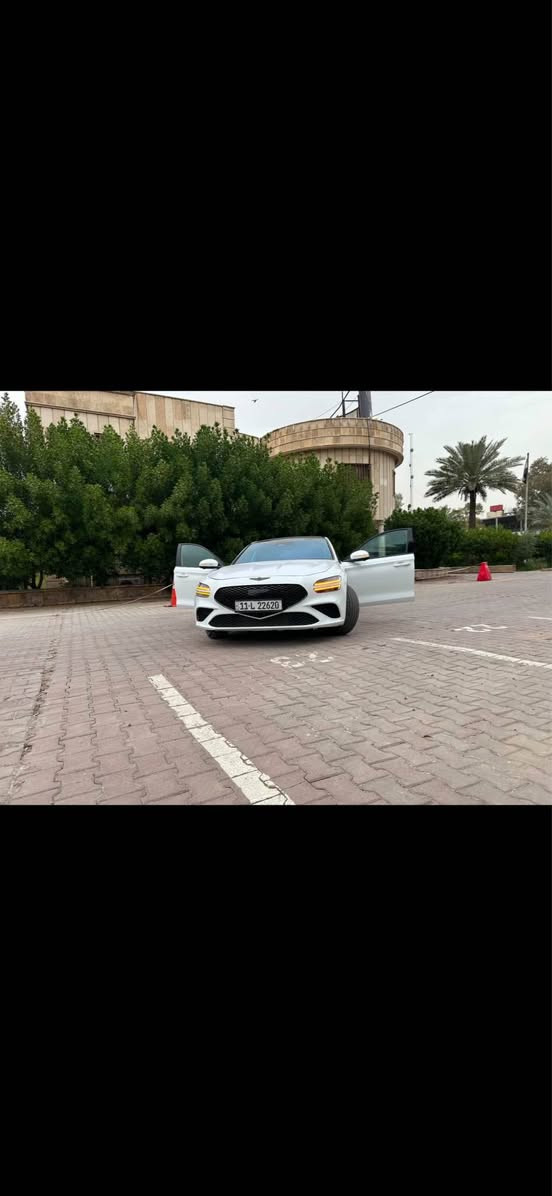 ‏Genesis  G70  2023 PRESTIGE 🩶🩶
‌‎ المحرك / V6 3.3cc twin turbo
‌‌‏376 HP🐎🐎🚀🚀       
رقم بغداد    برستيج اعلى مواصفات 
السيارة تو ويل 
‏(0-100km) 4.8 s🚀🚀🚀
‏‌‎فول مواصفات1/1  اعلى فئة 
‏‌‎  فتحة سقف (بانوراما) 
ماشية.52 الف كيلو متر 
‌‎اللون :- ابيض 
‏‌‎الضرر :-  جاملغ وبنيد 
الصبغ جاملغ فقط بنيد نفس اللون مبدل 
‌‎ المواصفات :- بصمة
‏‌‎:- تشغيل عن بعد
‏‌‎:- كشنات ميموري سيت
‏‌‎:-كشنات تدفئة تبريد 
‏‌‎:- ستيرن كهرباء  + هيتر
‏‌‎:- 5 وضعيات قيادة ( Eco - Comfort - Sport - Sport plus - Costume )
‌‌‏:- Auto Hold
‏‌‎:- شحن وايرليس
‏‌‎:- سستم سماعات Lexicon 
‏‌‎:- داتا شو
‌‎:- داخل جلد ابيض 
‌‎:- سقف كانتارا (شامو)
‏‌‎:- كاميرات جانبية تشتغل مع الاشارة داخل العداد
‏‌‎:- كاميرا خلفية
‏‌‎:- شاشة كبيرة
‏‌‎:- كيجات ديجيتال
‏‌‎:- رادارات امامي وخلفي وجانبي
‏‌‎:- كشنات جلد + كهرباء 
‏‌‎:- 5 كاميرات 360 درجة 
‏‌‎:- حساسات امامي وخلفي
‏‌‎:- نظام تحديد المسار 
‏‌‎:- دسكات بريمبو 6 بستم بلاد 
‏‌‎:-مري شفط +اشارة +تعتيم الضوء 
‏‌‎:- لايت LED امامي خلفي 
‏‌‎:-دخول ذكي مع انارة ترحيب
‏‌‎:-قيادة ذاتية  
‏‌‎:-تحديد مسار+مثبت سرعه تفاعلي يدوس بريك ويمشي تلقائي
‏‌‎:-ويل كروم  
‏‌‎:-مرقم بغداد رقم تحويل بشرط سنويه 
‏‌‎:-  وبعد بيها مواصفات هواي 
‏‌‎ملاحظة :- كير ومحرك وصدر وكهربائيات كله بشرط)
السعر205
عنواني بغداد البنوك 
*********** بغداد, العراق
