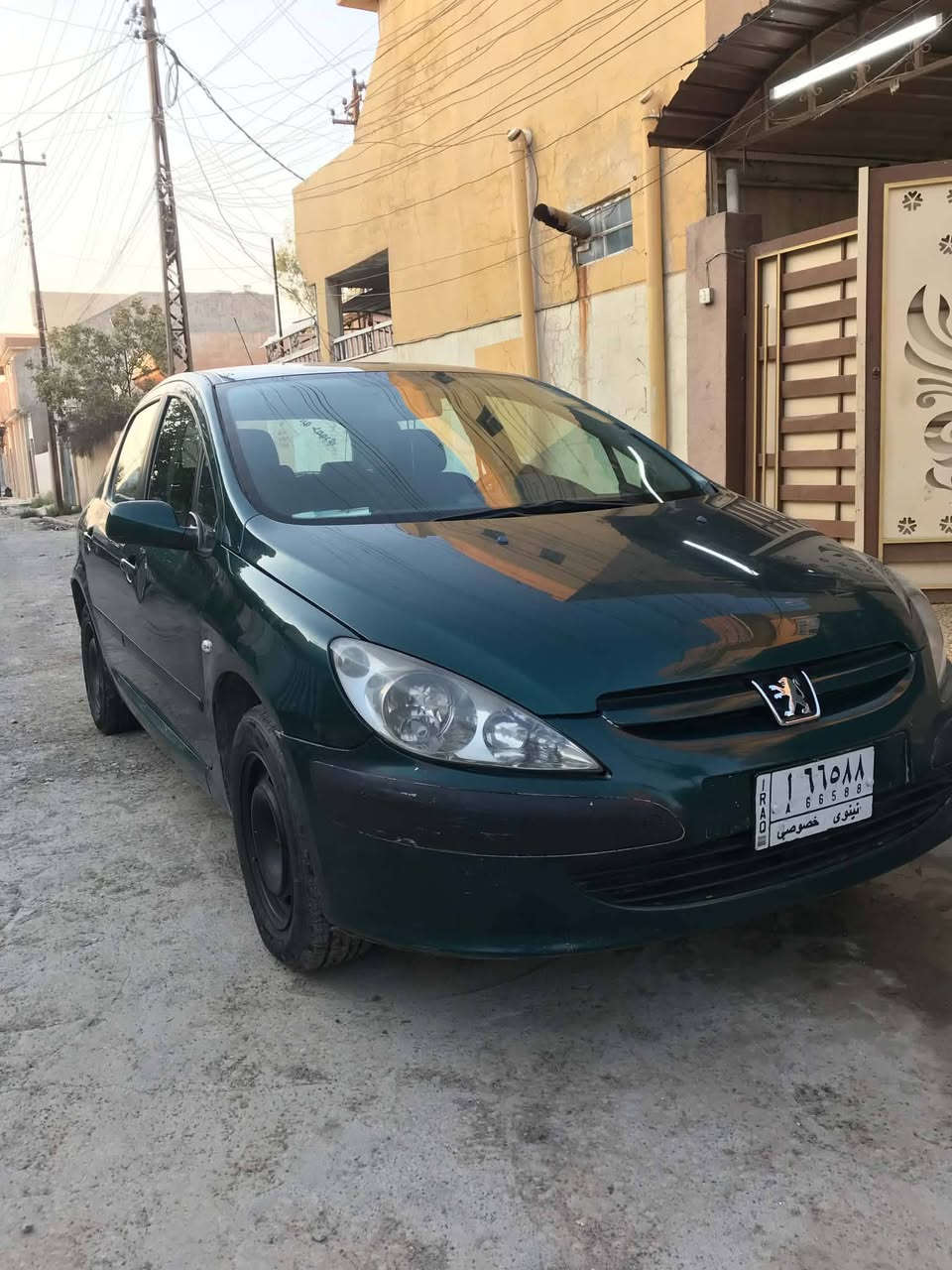 بيجو 307موديل 2005 سيارة كاملة مابيها نقص تبريد ثلج  قطعة صبغ فقط باب السايق رقم نينوى باقي التفاصيل خاص او الأتصال على الرقم *********** واتساب
