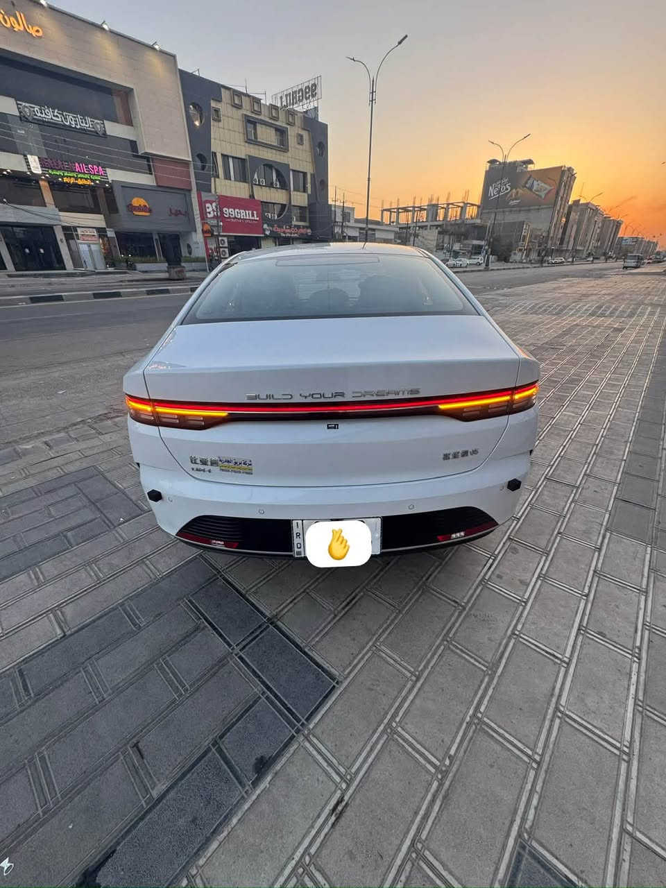 السلام عليكم. بي واي دي زيروو (دستروير)
ماشيه 850 K زيروو
للبيع 2025 
رقم بغداد باسمي 
فول مواصفات معروف 
 مكفوله كفاله عامه صبغ وبارد وكلشي بعده بحاله الشركه 
ملحقات كامله بعده زيرو… وبسعر مناسب جداا وسبب البيع محتاج فلوس لظرف  ….مكاني بغداد الكرخ.. 
اني مكلف بالنشر…رجاء اي استفسار اتصال على صاحب سياره واتساب…. ***********
