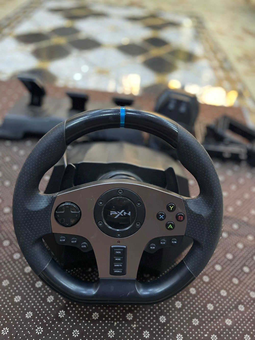 السلام عليكم اخوان 
ملحقات بلي ستيشن 5 
1- نظارات الواقع الافتراضي VR2 سوني استعمال اقل من اسبوعين الله شاهد وجايبهم  من دبي .= 450 الف.
2- مجموعة دريكسون كاملة اخت الجديدة مع فلاشة N5 الي تشغلة على بلي 5 = 180 الف
3- جنطة حفظ بلي 5 = 25 الف
وبيهه مجال بسيط جدا للشراي
تواصل 
***********