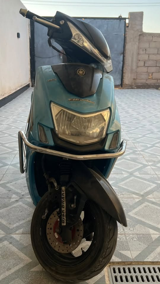 سكنس F16
مفتوحة ولفات فقط مستعجل ع بيعهه
350 وبيه مجال للشراي تواصل واتساب 
  ***********
