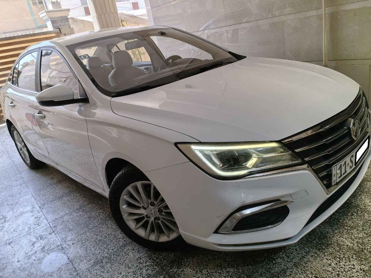 ام كراند  2023  خليجي رقم بغداد وباسمي مكفولة من الصبغ والبارد 

تحكم استيرن فول 

حساس امامي وخلفي 

بصمة تشغيل وابواب 

شاشة كبيرة اصليه 

كامرة دوارة 

داخل مخمل جديد 

محرك وصدر وكير وتبريد ممتازه 

باقي المواصفات معروفة 

السيارة جديدة   وبدون صبغ  وبدون بارد و...

للبيع بسعر 9000$  ( 90 ورقة)بيهه مجال بسيط 

الاتصال على هاتف ***********

العنوان /بغداد
