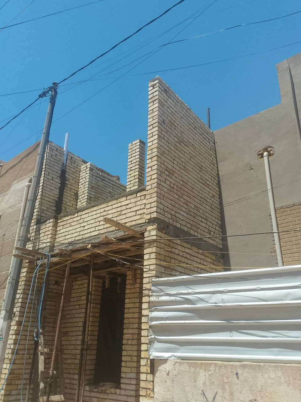 خلفة بناء متفرق حاليآ اشتغل بكل مناطق النجف ***********
