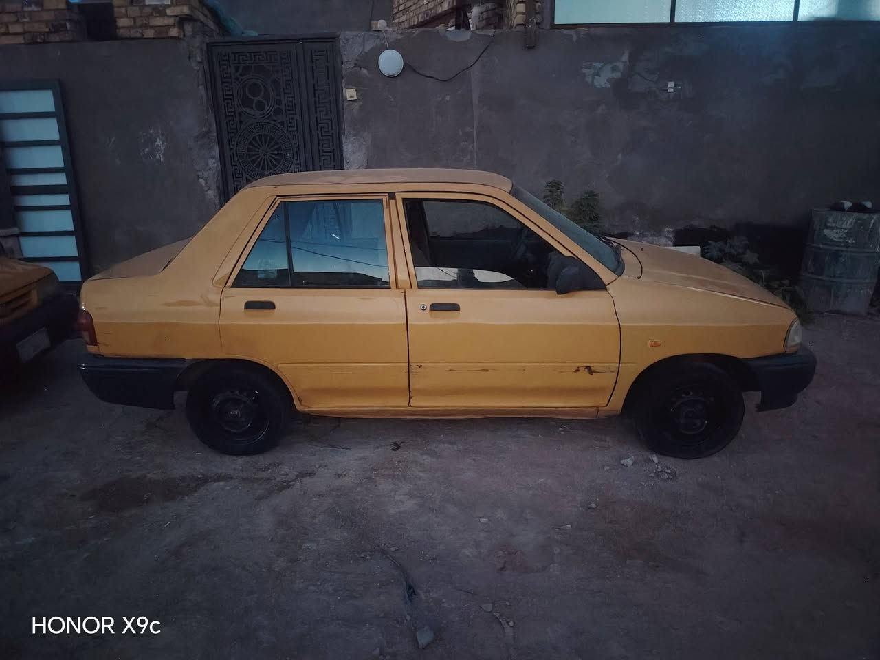 سايبه موديل 15سياره جاهزه مكينه بيهة بخار قليل. عليه هيئه ٢٩٠ السعر 23 وبيهة مجال ***********
