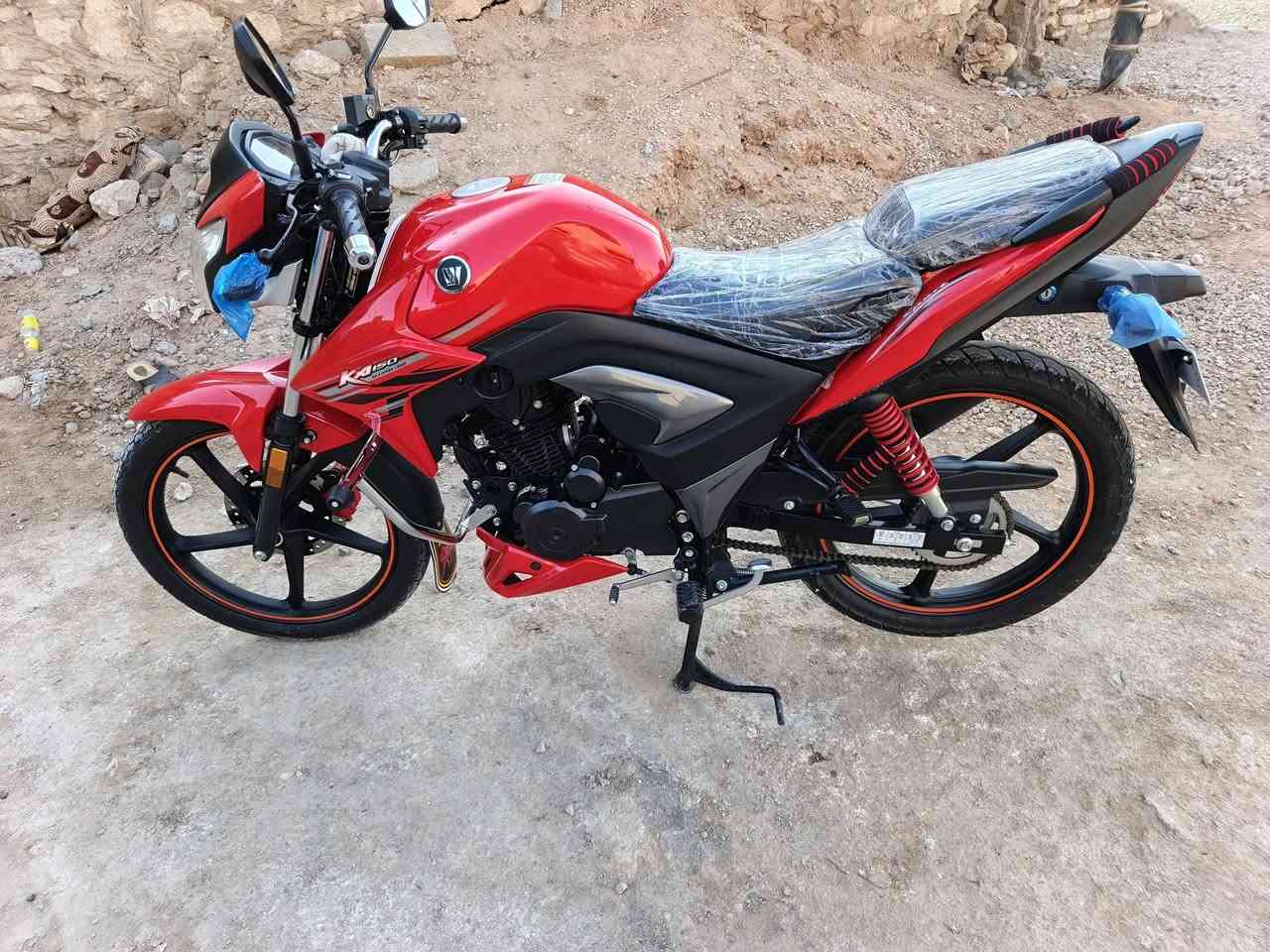 دراجه هاوجي للبيع مكمرك بعده خو زيرو مكان رمادي قرب جامعت لانبار سعر 2400 رقم ***********
