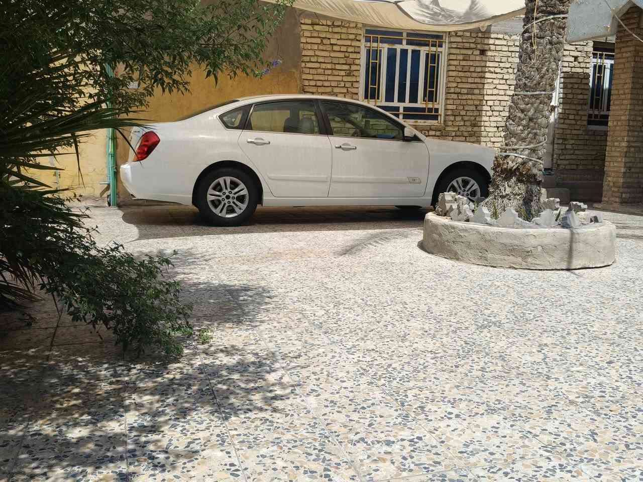 للبيع موديل 2011 مكفوله السعر 110 مكان سياره البصرة بسمي (***********)
