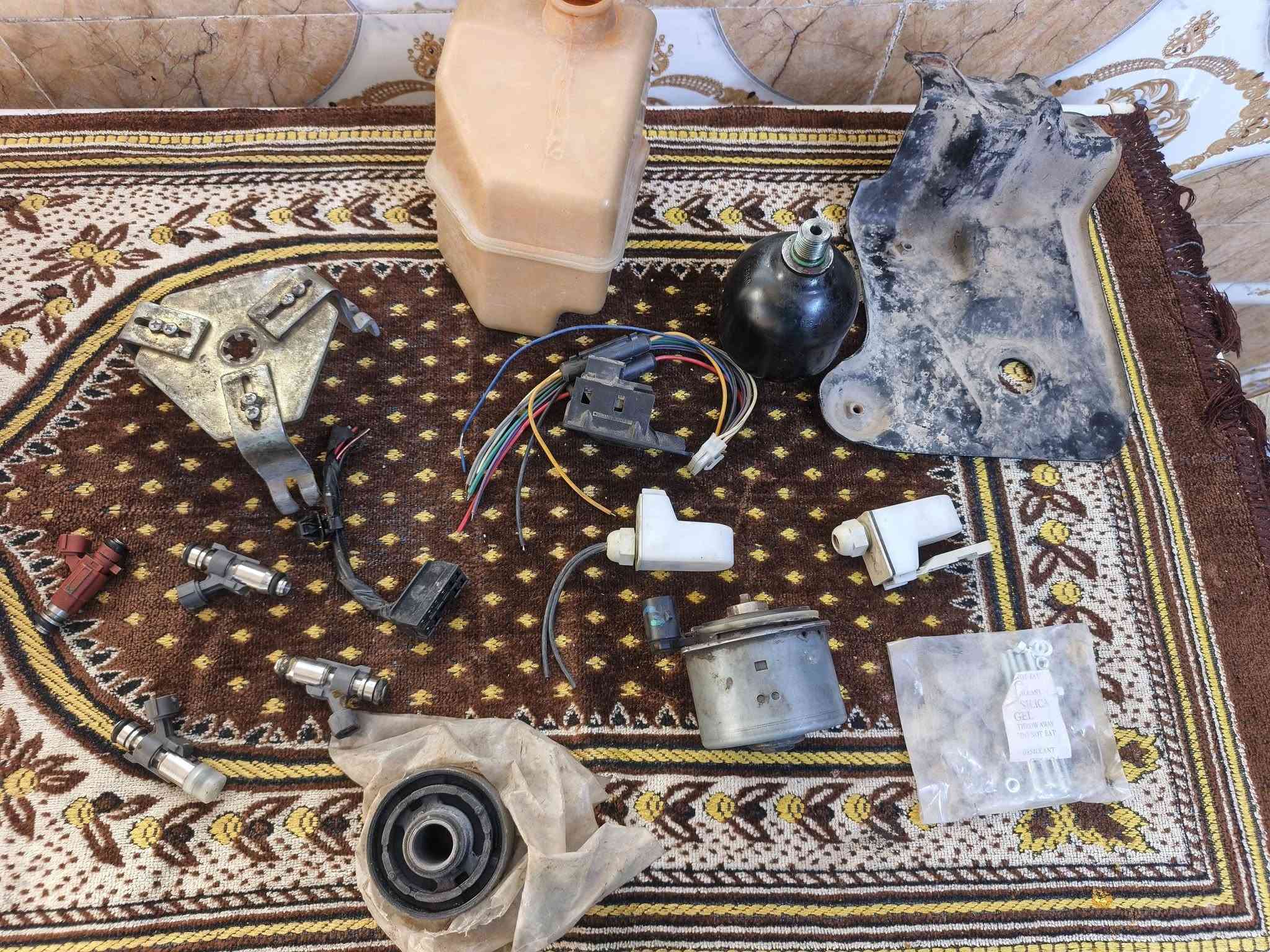 السلام عليكم غراض تيكو موديل ١٣ زيدات عندي قيم وخذ بلي يرضي الله بنتي بغداد ***********
