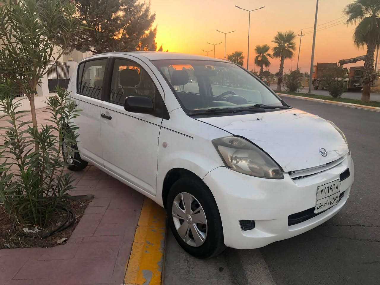 داياتسو مۆدێل ٢٠٠٧ وەكو بۆیاغ چەن پارچەیەكی بۆیاغە بەڵام بە حیزام دەیفرۆشم سیارەكی بێ كێشەیە نرخی سیارەكە ( ٥٨ $ )وەرەقە و مجال 
ناو نیشان / ھەولێر
سیارة داياتسو موديل ٢٠٠٧ سيارة أبيع حيزام و سعرها (٥٨$) ومجال مكان سيارة اربيل
م/***********
