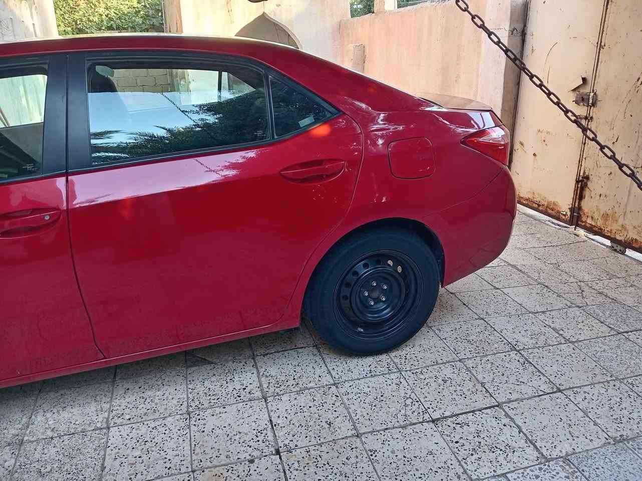 السلا م عليكم للبيع كورلا ١٩ LE محرك ١٨٠٠ حجر بيئه موجود ايرباكات كل سليمه الضرر خلفي يعني بجم كبس العنوان بعقوبه قرب تقاطع القدس وهذا رقمي *********** السعر ١٣٠ وبيهه مجال بصيط
