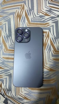 ايفون 15 برو ماكس • ٢٥٦ • بطارية ٨٥