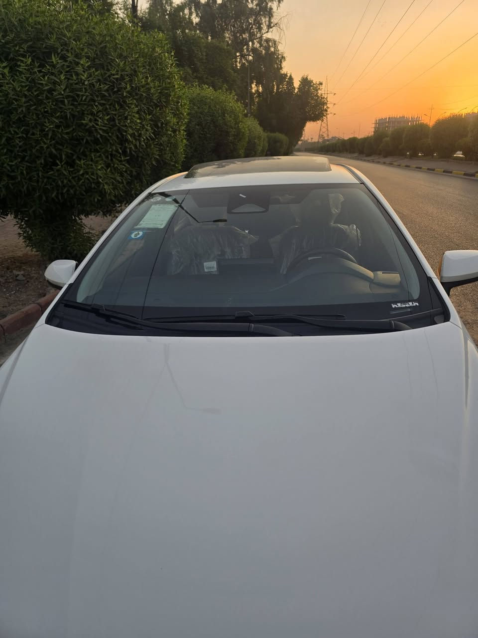 كورلا هايبرد شكل الخليجي موديل ٢٠٢٥
فول مواصفات 
اعلى فئه
ماشيه ١٨ الف
كفاله عامه .
السعر ١٦٥ بيها مجال حك جيتك
مكلف بلنشر .
***********

