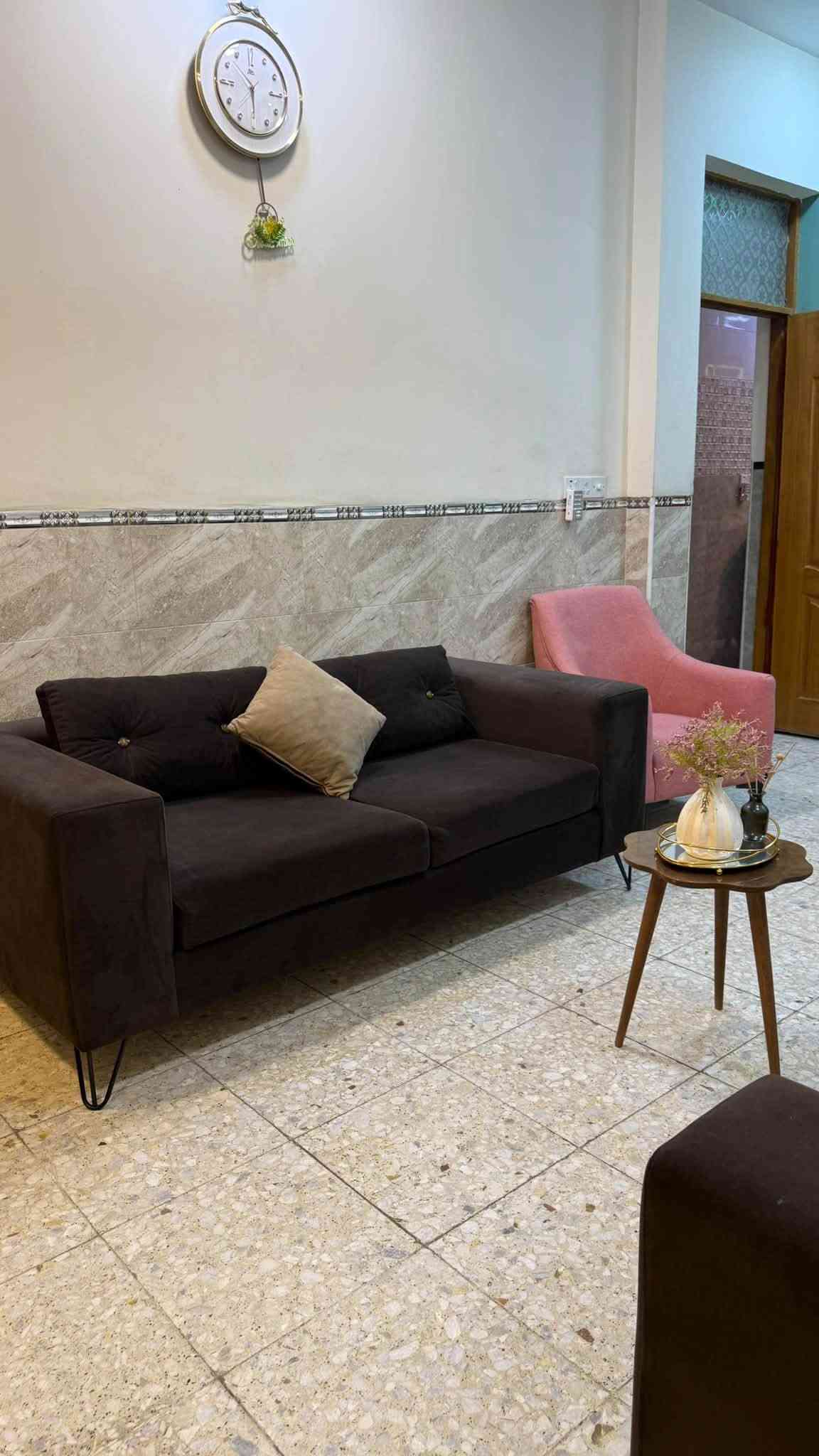 تخم تركي 7 مقاعد 💺 نضيف جدا السعر 425 بي مجال قليل *********** العنوان الشعب
