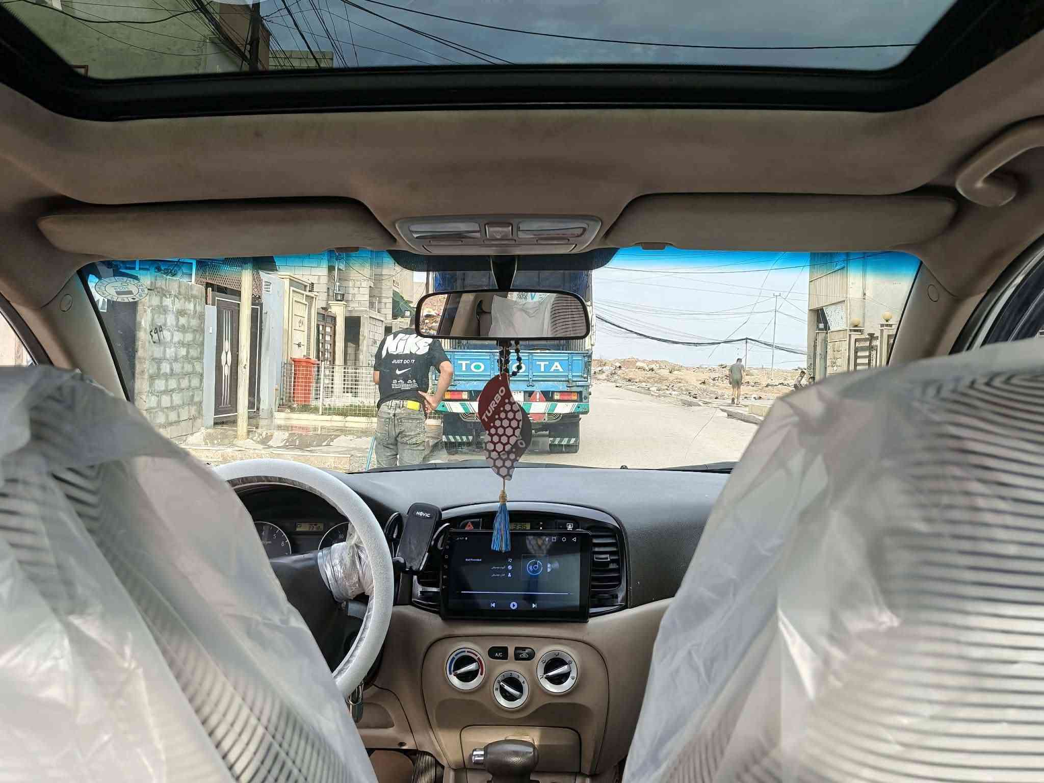 اكسنت دبدوب • ٢٠٠٩ • محرك ١٦