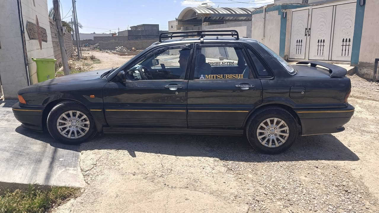 كلنت للبيع موديل 1991 سنويه لل29 رقم اربيل 
تبريد شغال السياره بلاديه مامصبوغه
محرك 18  مكاني جلولاء 
 السعر 36 وبيها مجال 
***********
