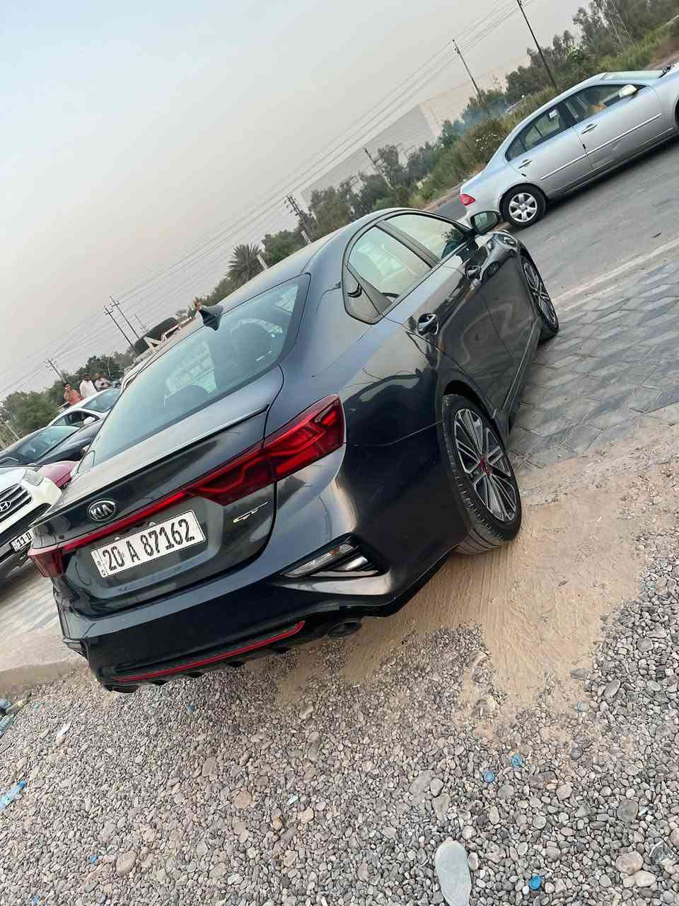 فورتي ٢٠٢١واردامريكي ظرربس البنيدمصبوغ بدون دواخل وباقي السياره كلهه كفاله ولسونارموجودبل منشورالسياره فول عده الفتحه بصمه تشغيل بصمه بيبان بدأت لدشفتات اتيرن كشن جلدرادارامامي رادارجانبي كأمره دواراوبعداهوايه مواصفات كيرايتي سعرها 90  ***********
