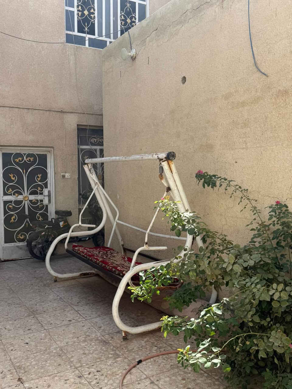 حي الجمعية • ١٨٠م • بيع مستعجل