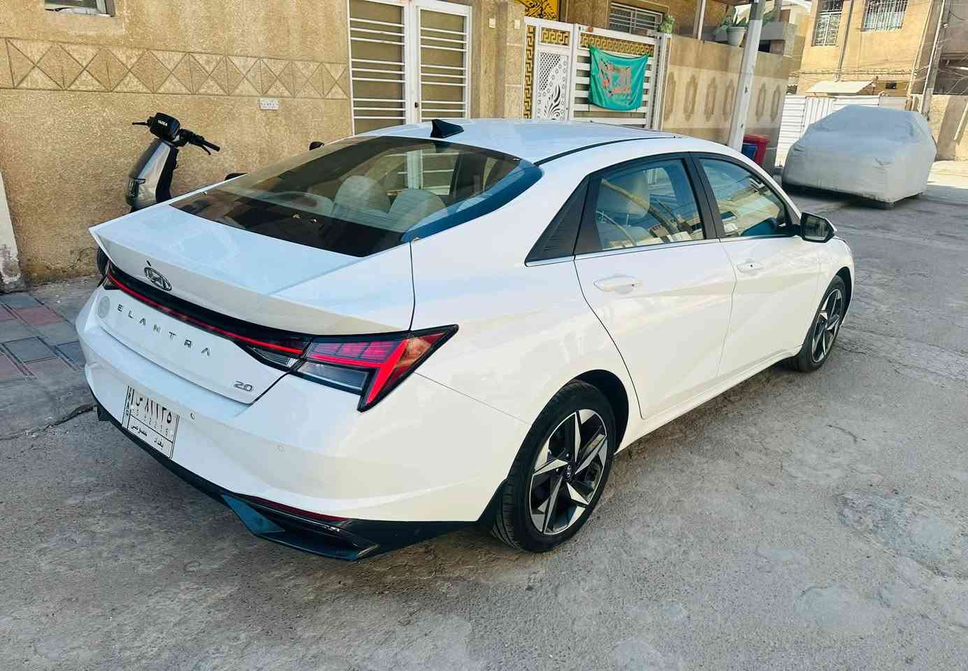 السلام عليكم النترا 2023 خليجي ماشية ٣٨ الف السيارة فول بصمة فتحة محرك ٢٠٠٠ السيارة جديدة استعمال نضيف بيه مكان بارد و البنيد مبدل اثر طخة بصيطة جدآ بدون اي صبغ حتى الدعاميات مكفولة مكان السيارة الكاظمية السعر 15,700$ هاتف ***********
