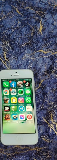 ايفون 5s فايف قطعه نادره تخبل خاليه من الشخوط نضافه فول وعلي يوتيوب شغ...