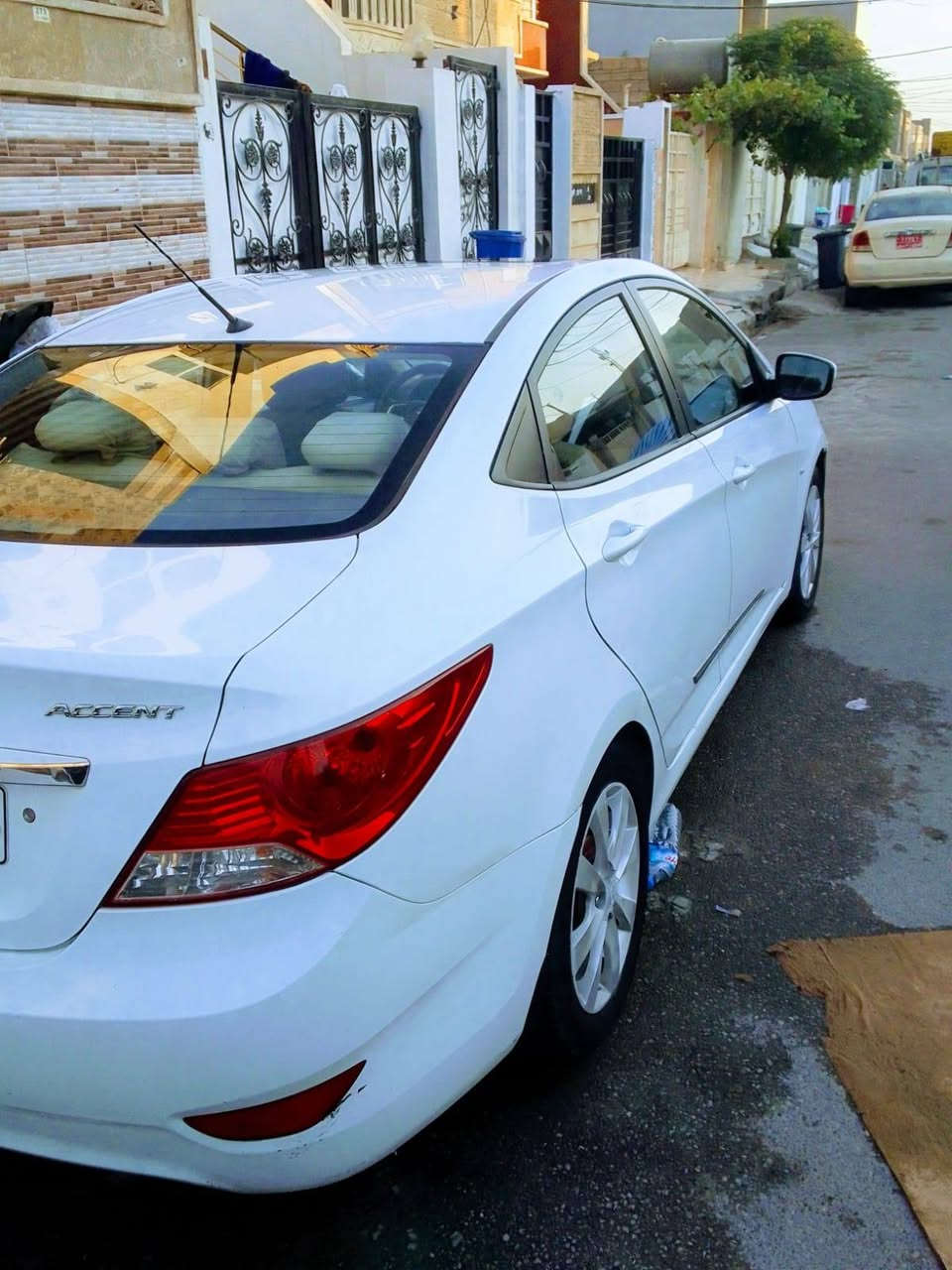 هوندا اكسنت موديل 2012
بدون صبغ
بس مكانين بارد
رقم سنويه جديد
كير محرك تبريد بشرط *********** واتساب
سعر 107بيها مجال قليل أربيل, العراق

