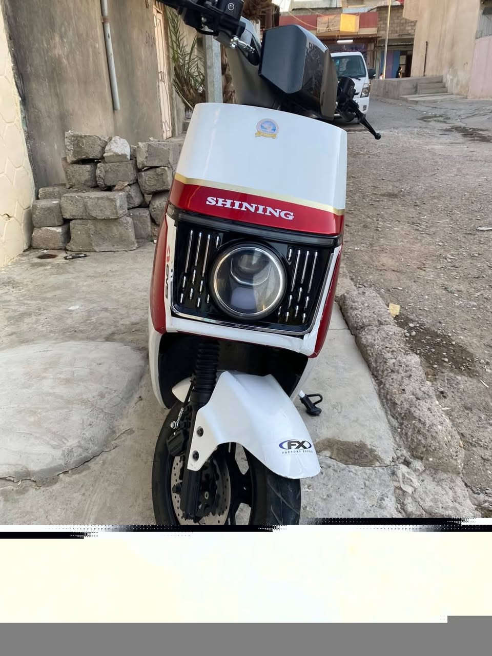 ماطور شحن أوباما 

مشدودله بطاريات شرط مل ريان مسطرة 

سرعه 60 

شرط انطيك 
سعره 550وبي مجال 

*********** كورك 

*********** زين
