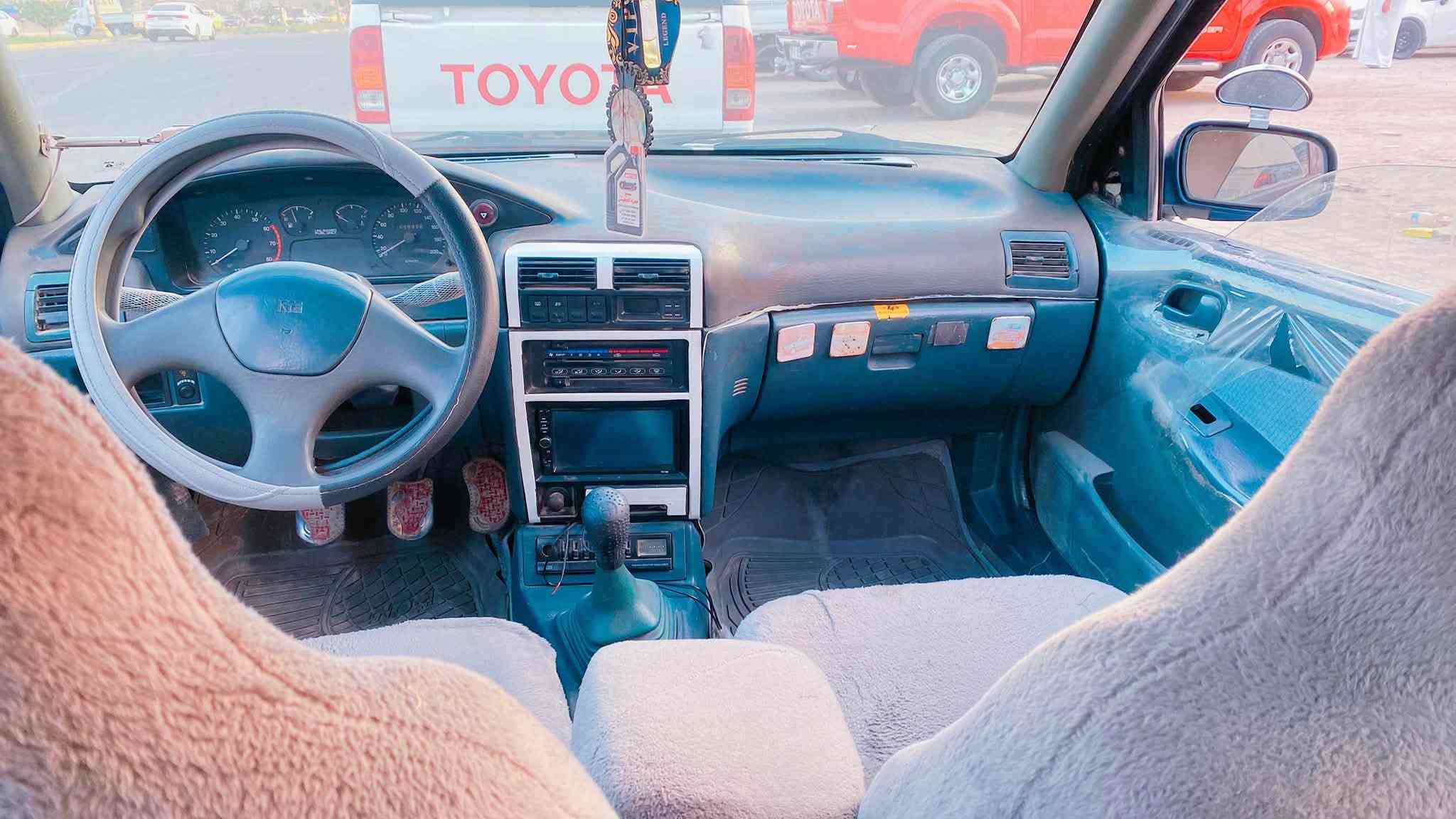للبيع كيا سيفيا موديل 1993 سياره نضيفه جداً محرك وكير بحاله ممتازه جداً كهربائيات كله شغاله صدر ودبلات جيده كير عادي محرك مفتوح تدفئه وتبريد شغال ما مصبوغه فقط باب السكن مرشوش كلير  عنوانه واسط الصويرة 
 

   استفسار اتصل على الرقم 
***********
