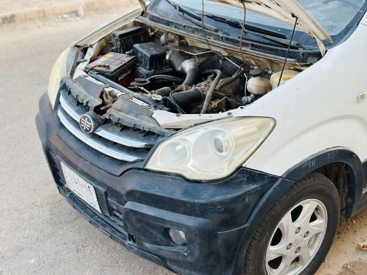 فاو s80 مديل ٢٠١٣ سبعه راكب محوره تيوته بدي بدون ضربه بدون معجون كير مكينه كفاله السعر 40 شرط التحويل رقم بصره مشروع وطني للاستفسار الاتصال *********** ترهم بيع او مراوس حسب الاتفاق مكانها ميسان
