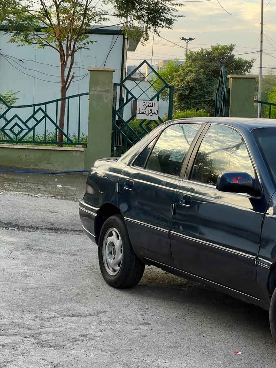 ألـسلام عـليكم 

1994 Hyundai Elantra ("Teardrop" model)
هــونداي إلـنـترا دمـعه 1994
الـسـيارة خـالـية مـن الـخدوش والـحتدث والـخيسـان 
مصـبوغـة عـام جمـاليـة رش أثـر تقـحيـلات 
رقـم الـماني نينوى شـرط الـوكـالـة والـتحويـل 
تـبريد شـغال ثلج 
مكينة وكيـر شـرط السـيارة طيـاره نشـطه حيـل ما يـعوزها برغي نظافه 100‎%‎100 
سماعات جديده + شاشـه تدعم كاربلاي واندرويد + مسـجل 
وايرمنيه كلها شغاله السياره جاهزه عل 24
تـشغل وتـمشي 
بـيها كـابون بـانزين 
ألسـعر 29$ وبـيهـا مـجال للاستفسـار ***********
 بـي واتـسـاب ومـتواحد علـى نـت

