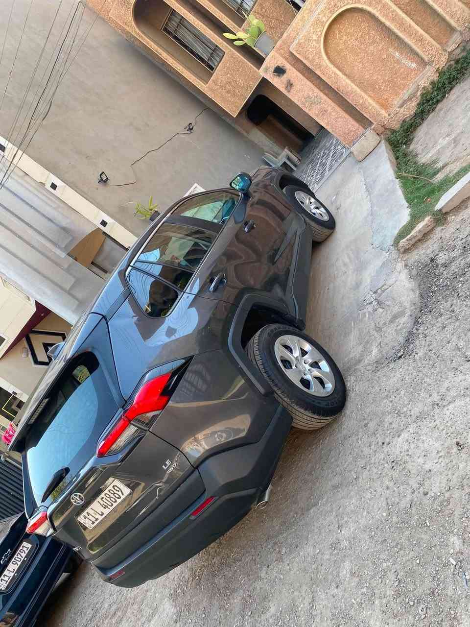 راف فور موديل 2023
تبديل بنيد وجاملغ 
ماشيه 40 
سياره جاهزه بدون نقص 
السعر158
مكاني حي الخضراء بغداد 
***********
