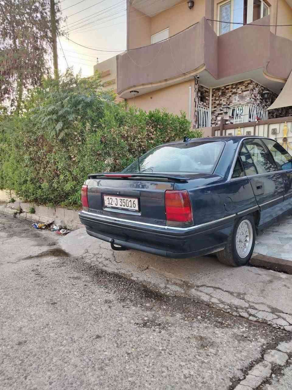 للبيع اوميكا موديل 1991 حجم المحرك 24 صبغ جمايله بدون ضرر محرك كير شرط رقم نينوى 
هزه سنويه جديد بس الشرعي تتكاتب مع الشرعي سياره جديده بدون اي مصرف 
طخم تايرات جديد سلايت جامات كهرب وايرمنيه جاهزه 
للتواصل ***********
